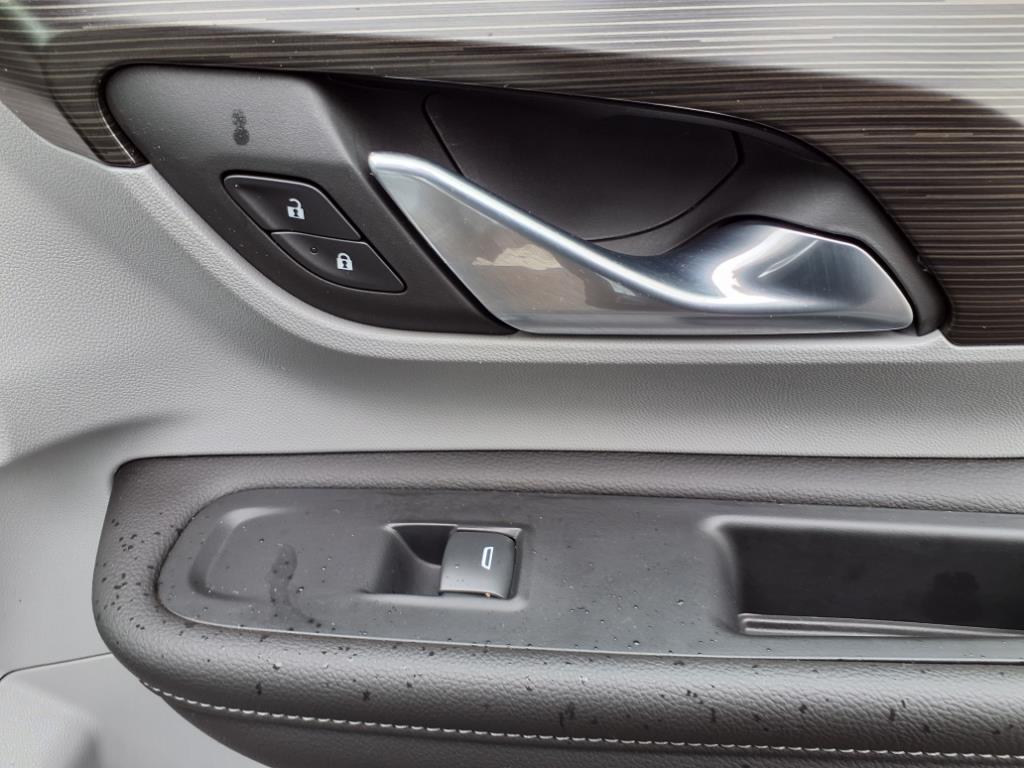 used 2022 GMC Terrain car, priced at $21,598