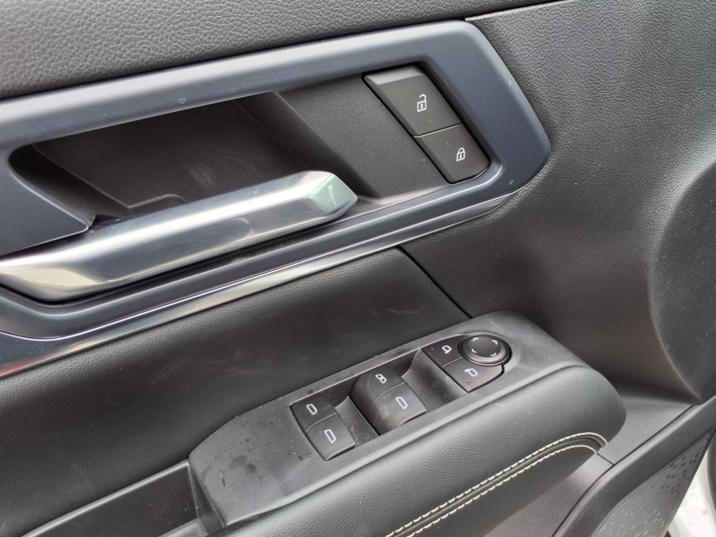 new 2025 GMC Terrain car, priced at $31,395