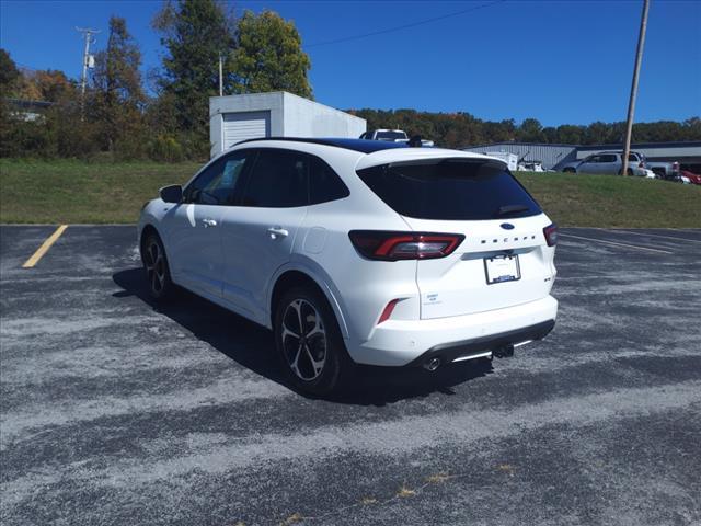 new 2023 Ford Escape car