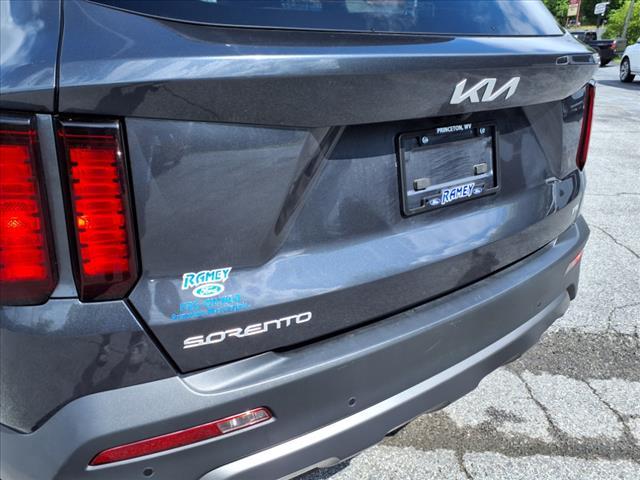 used 2023 Kia Sorento car, priced at $32,990