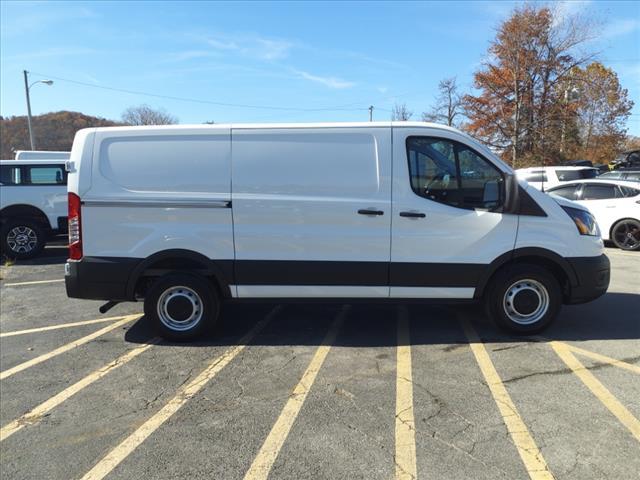 new 2024 Ford Transit-150 car