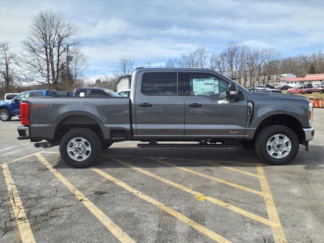 new 2025 Ford F-250 car