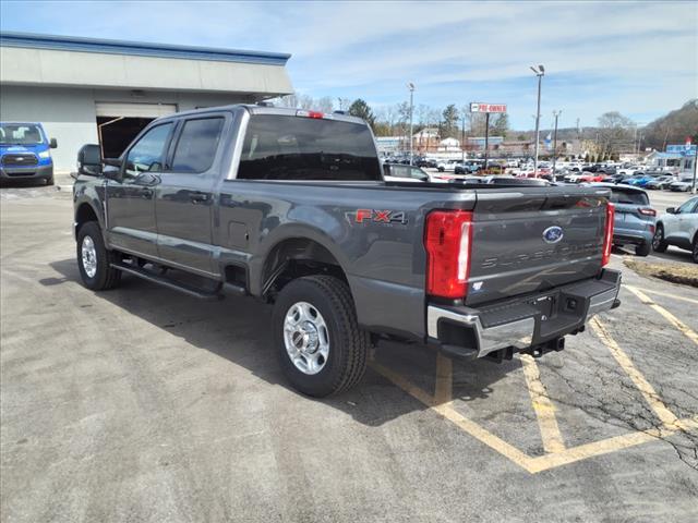 new 2025 Ford F-250 car