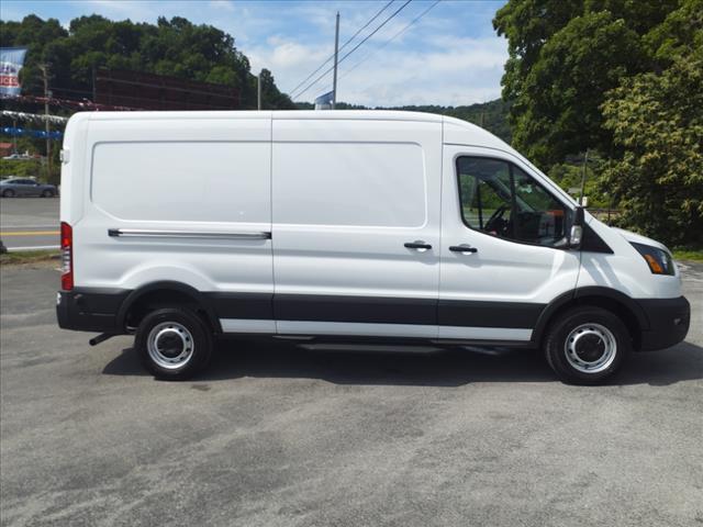 new 2024 Ford Transit-250 car