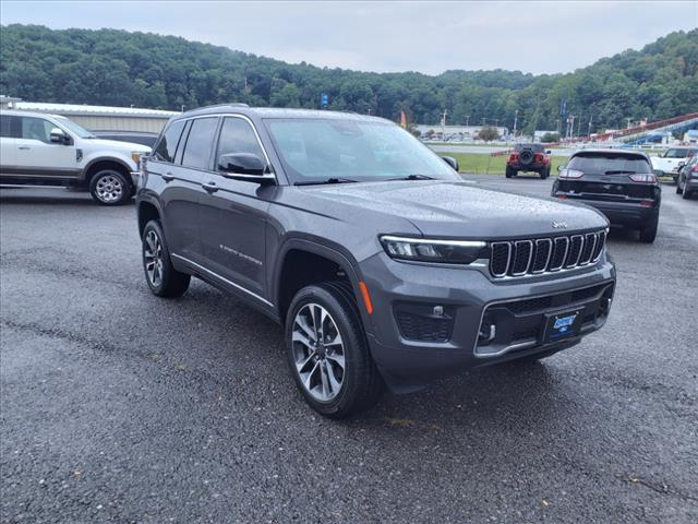 used 2022 Jeep Grand Cherokee car, priced at $42,990