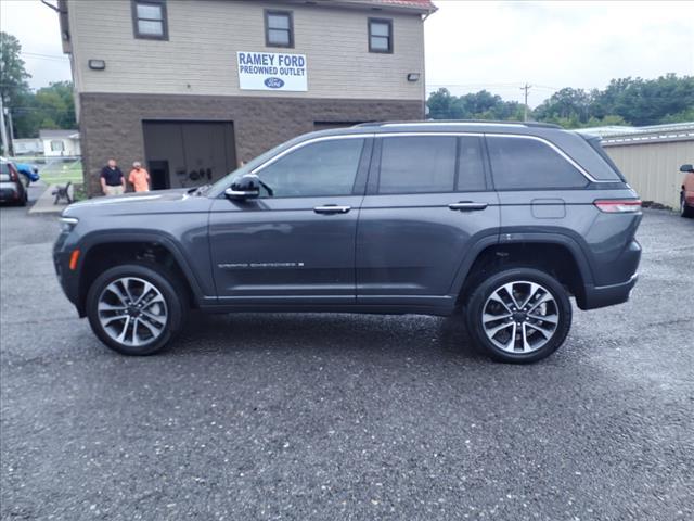 used 2022 Jeep Grand Cherokee car, priced at $42,990