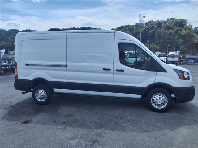 new 2024 Ford Transit-250 car