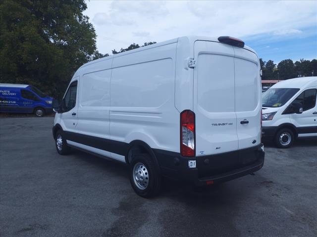 new 2024 Ford Transit-250 car