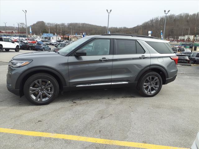 new 2025 Ford Explorer car