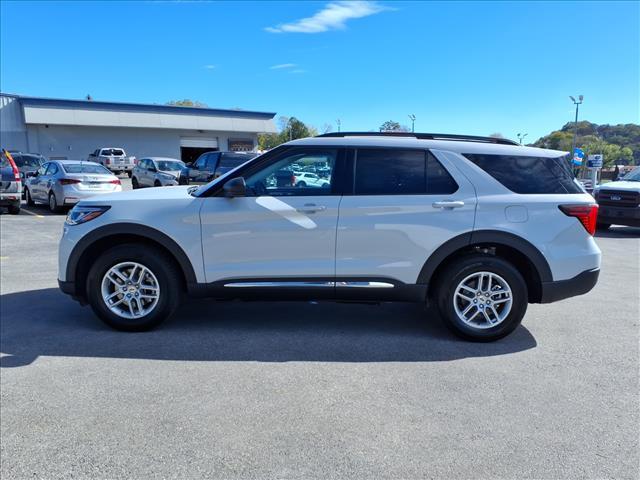 new 2025 Ford Explorer car, priced at $41,336