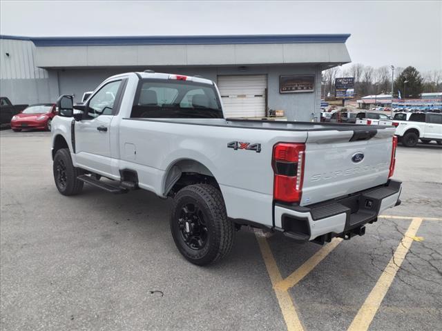 new 2025 Ford F-250 car