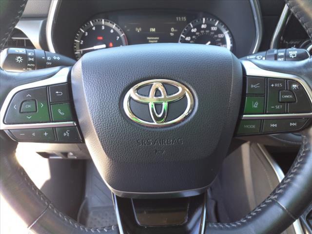 used 2020 Toyota Highlander car