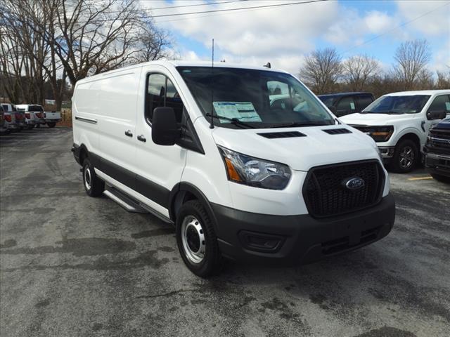 new 2024 Ford Transit-250 car