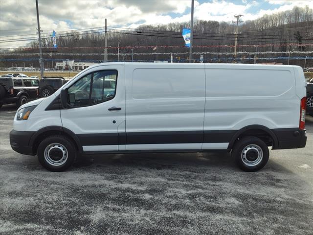 new 2024 Ford Transit-250 car