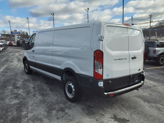 new 2024 Ford Transit-250 car