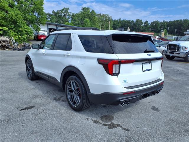 new 2025 Ford Explorer car, priced at $59,710