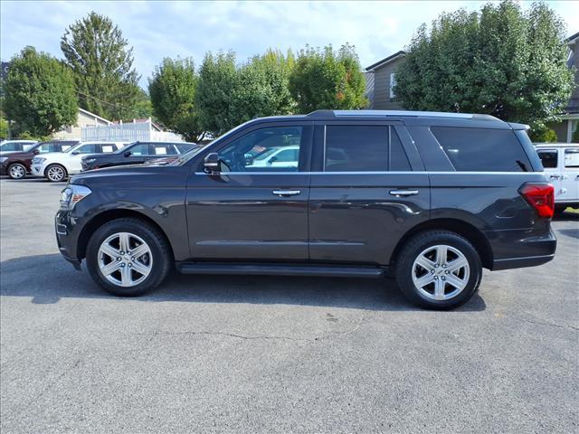 used 2024 Ford Expedition car, priced at $52,990