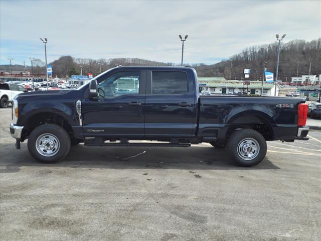 new 2025 Ford F-250 car