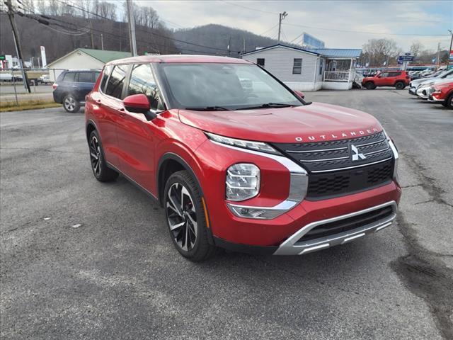 used 2022 Mitsubishi Outlander car, priced at $25,990