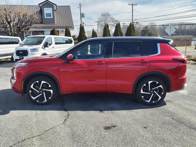 used 2024 Mitsubishi Outlander car, priced at $33,990