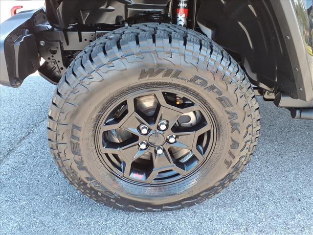 used 2021 Jeep Gladiator car, priced at $35,990