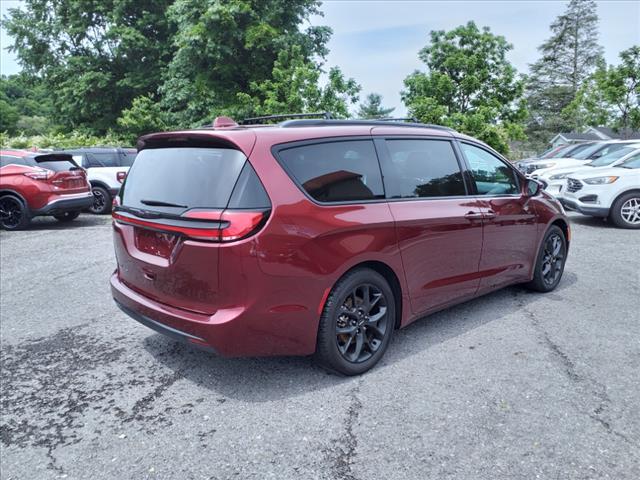 used 2022 Chrysler Pacifica car, priced at $32,990