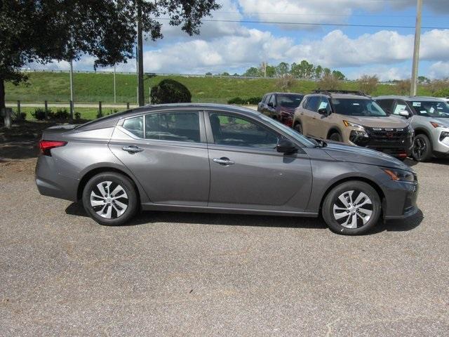 new 2025 Nissan Altima car, priced at $25,678