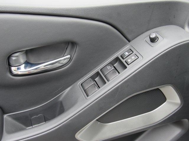 new 2025 Nissan Frontier car, priced at $30,915