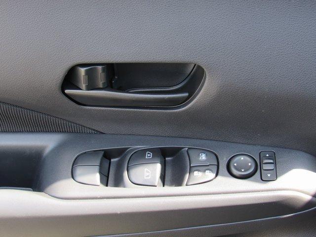 new 2025 Nissan Kicks Play car, priced at $21,720