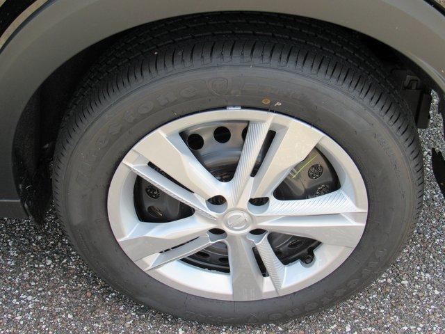 new 2025 Nissan Kicks Play car, priced at $21,720