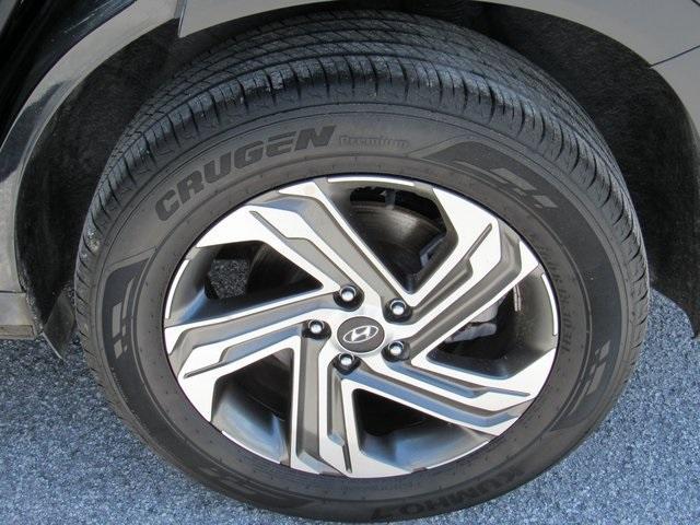 used 2022 Hyundai Santa Fe car, priced at $17,786