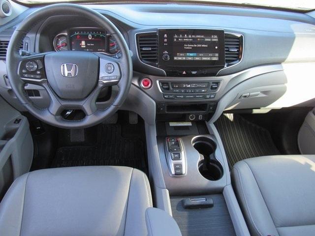 used 2022 Honda Pilot car, priced at $30,998