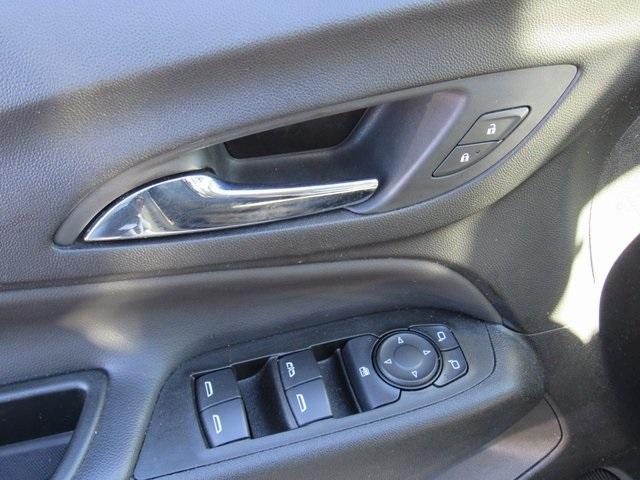 used 2022 Chevrolet Equinox car, priced at $18,041