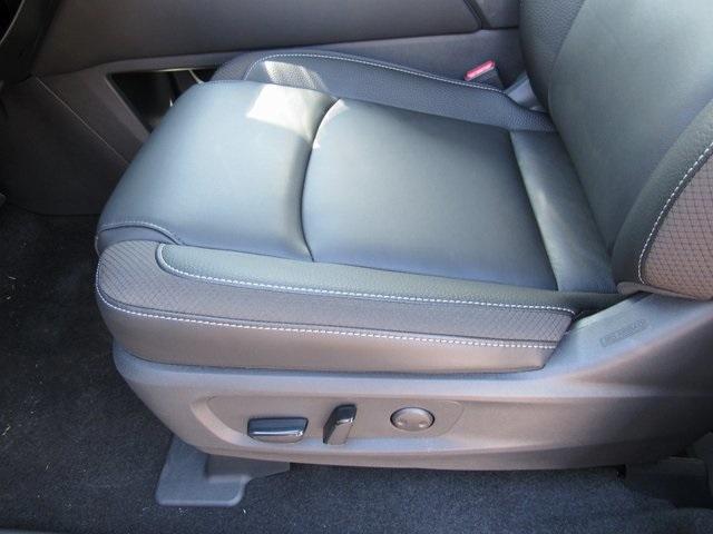 new 2025 Nissan Pathfinder car, priced at $35,726