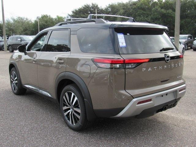 new 2024 Nissan Pathfinder car, priced at $45,070