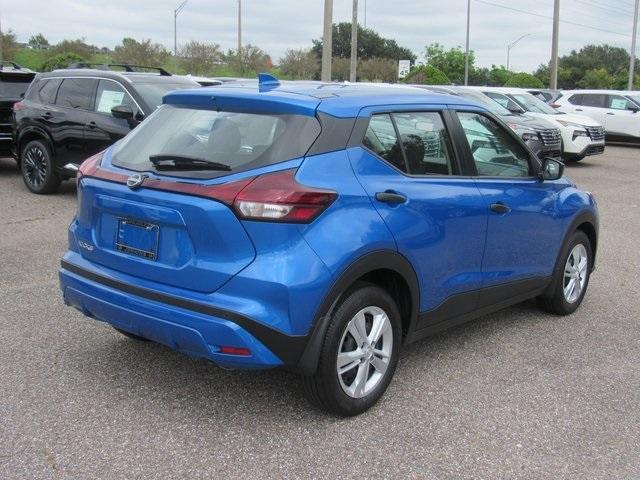 new 2025 Nissan Kicks Play car, priced at $21,902