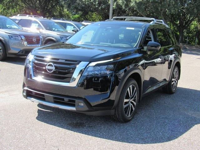 new 2025 Nissan Pathfinder car, priced at $42,157