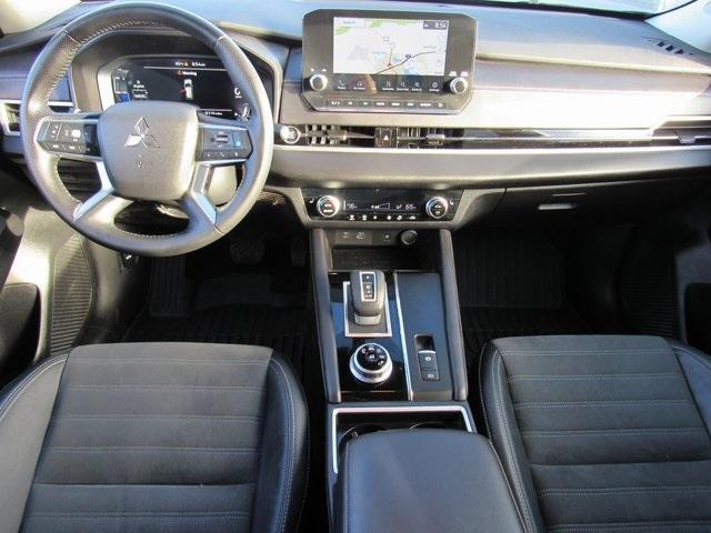 used 2024 Mitsubishi Outlander car, priced at $20,987