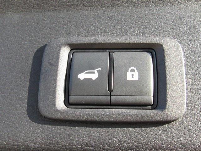 used 2024 Mitsubishi Outlander car, priced at $20,987