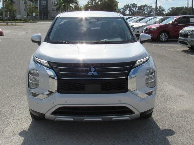 used 2024 Mitsubishi Outlander car, priced at $22,999