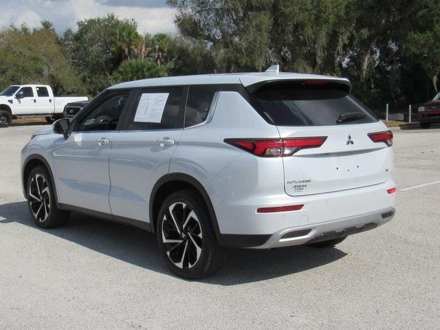 used 2024 Mitsubishi Outlander car, priced at $22,999