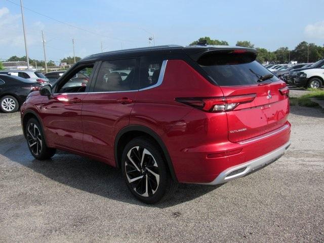 used 2024 Mitsubishi Outlander car, priced at $29,398