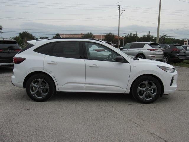 used 2023 Ford Escape car