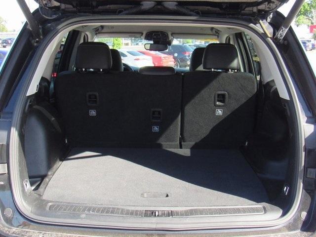 used 2023 Jeep Grand Cherokee car, priced at $28,987