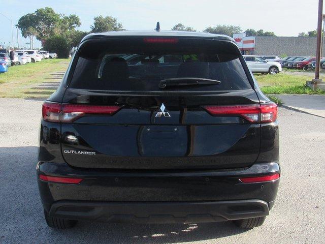 used 2024 Mitsubishi Outlander car, priced at $22,899