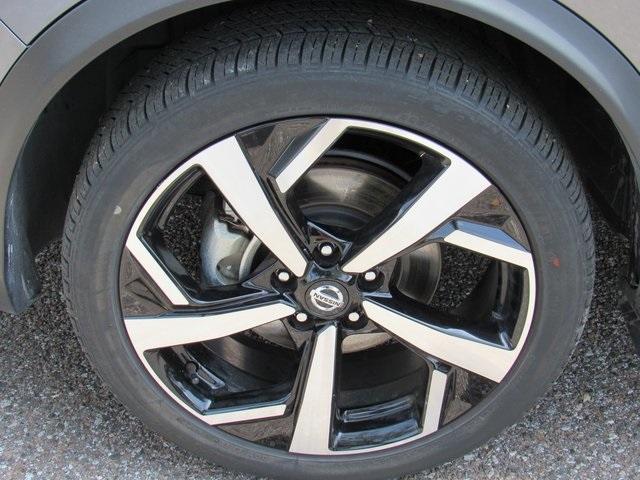 used 2022 Nissan Rogue Sport car, priced at $22,035