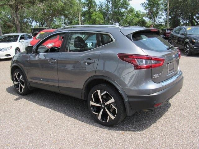 used 2022 Nissan Rogue Sport car, priced at $22,035