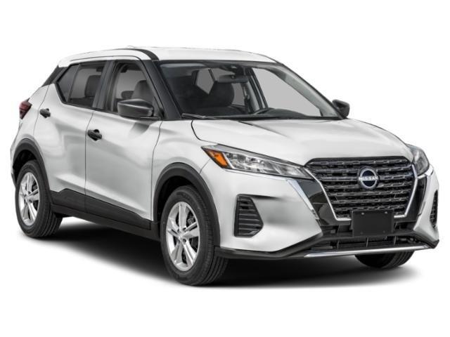 new 2025 Nissan Kicks Play car
