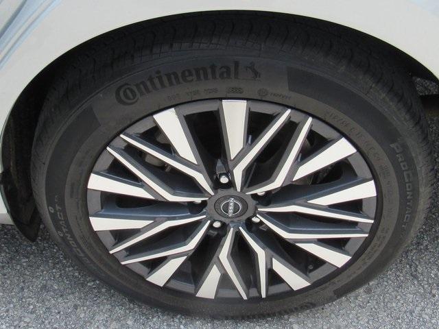 used 2023 Nissan Altima car, priced at $17,992