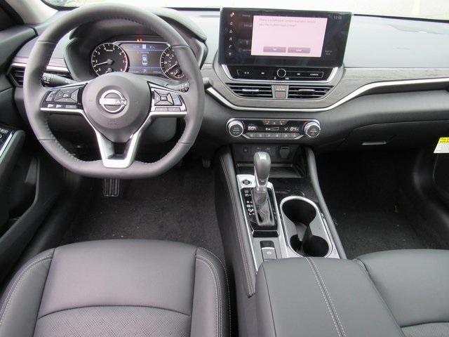 new 2025 Nissan Altima car, priced at $33,797